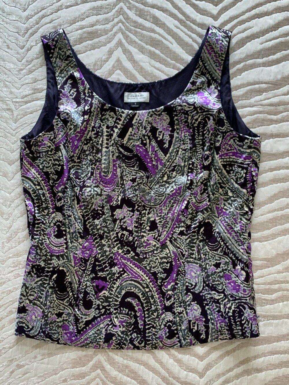Tahari Arthur S. Levine Paisley Sleeveless Blouse Tank Size: 6